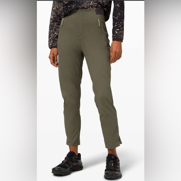 lululemon athletica Pants - NWOT Lululemon Tolva Cropped Pant *lululemon lab Army Green